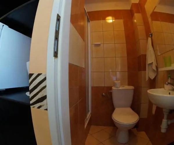 Bed & Breakfast Tabu - Centrum 3*